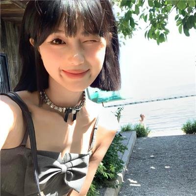 黑白游龙
